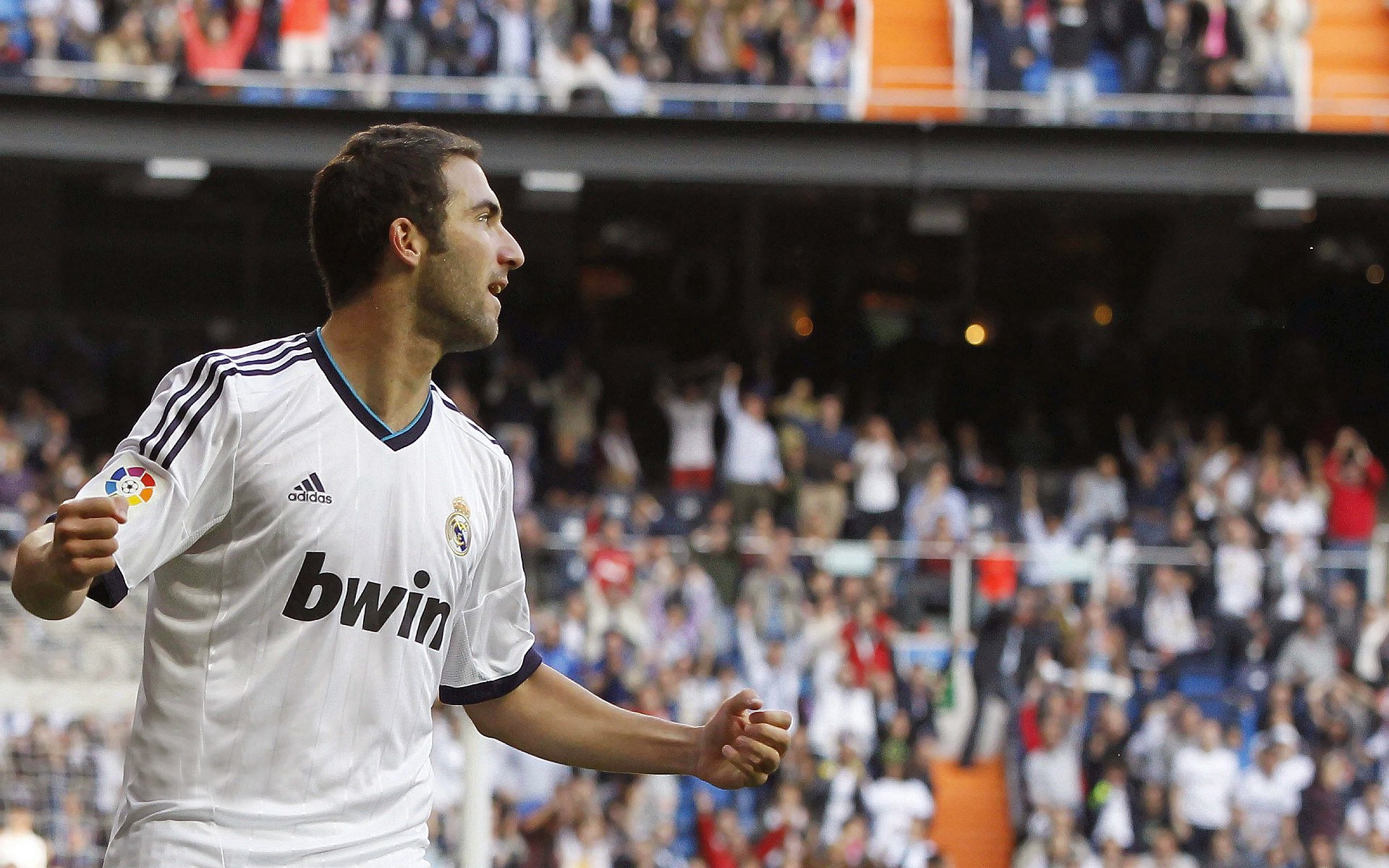 兄弟对决,球队内部比拼颇具看点,电视剧兄弟对决